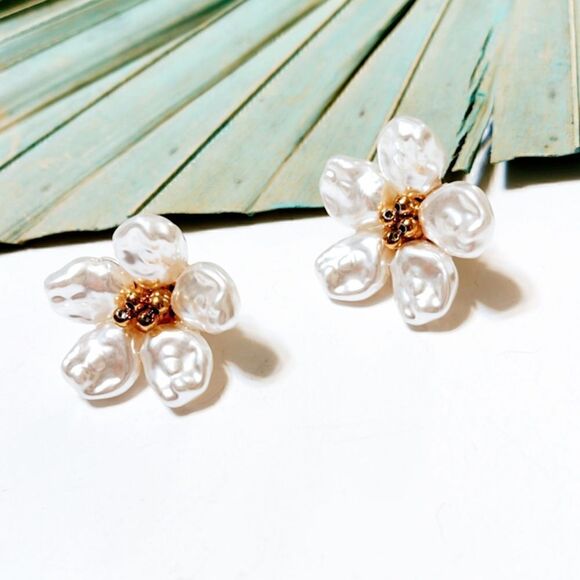 Flower statement  earrings  #932 - Picture 3 of 5